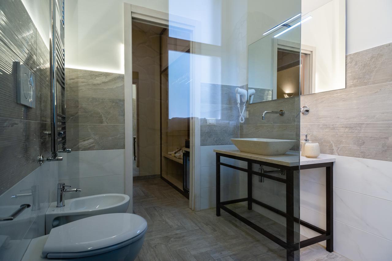 Villa Domus Salento Suites & Rooms Con Parcheggio Privato In Loco Lecce Eksteriør bilde