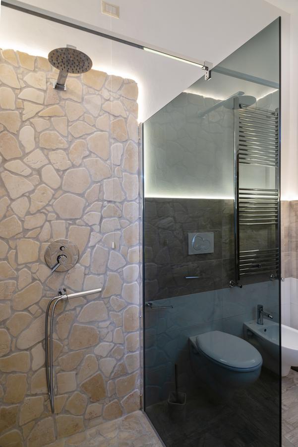 Villa Domus Salento Suites & Rooms Con Parcheggio Privato In Loco Lecce Eksteriør bilde