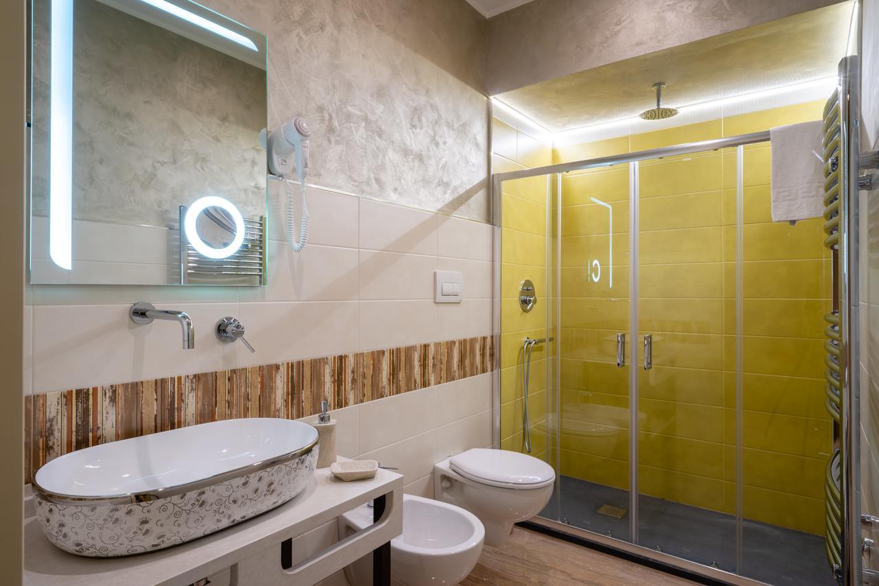 Villa Domus Salento Suites & Rooms Con Parcheggio Privato In Loco Lecce Eksteriør bilde