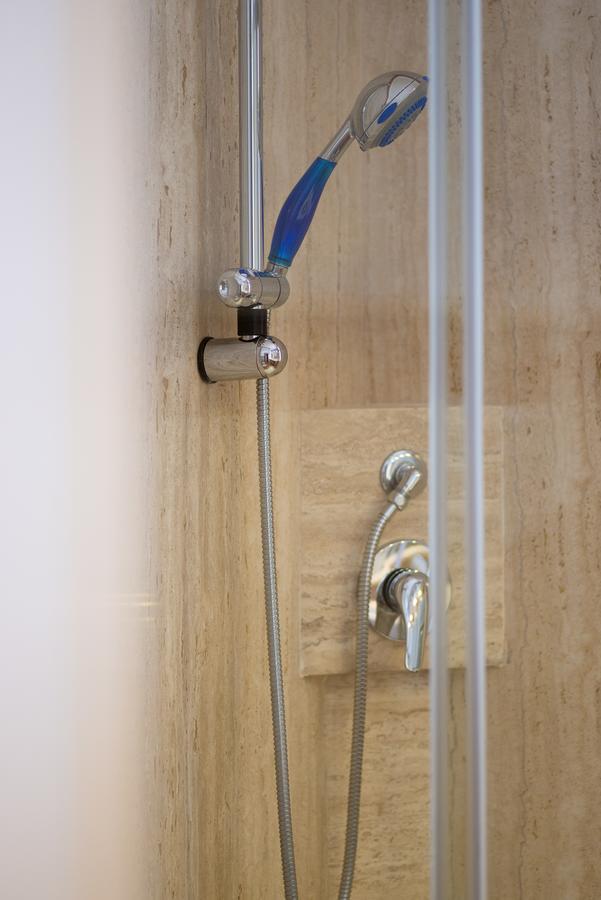 Villa Domus Salento Suites & Rooms Con Parcheggio Privato In Loco Lecce Eksteriør bilde